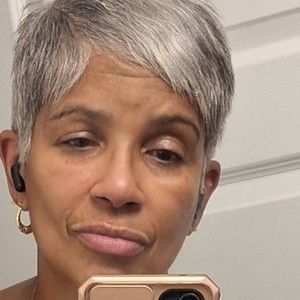 Meet your Posher, Shari